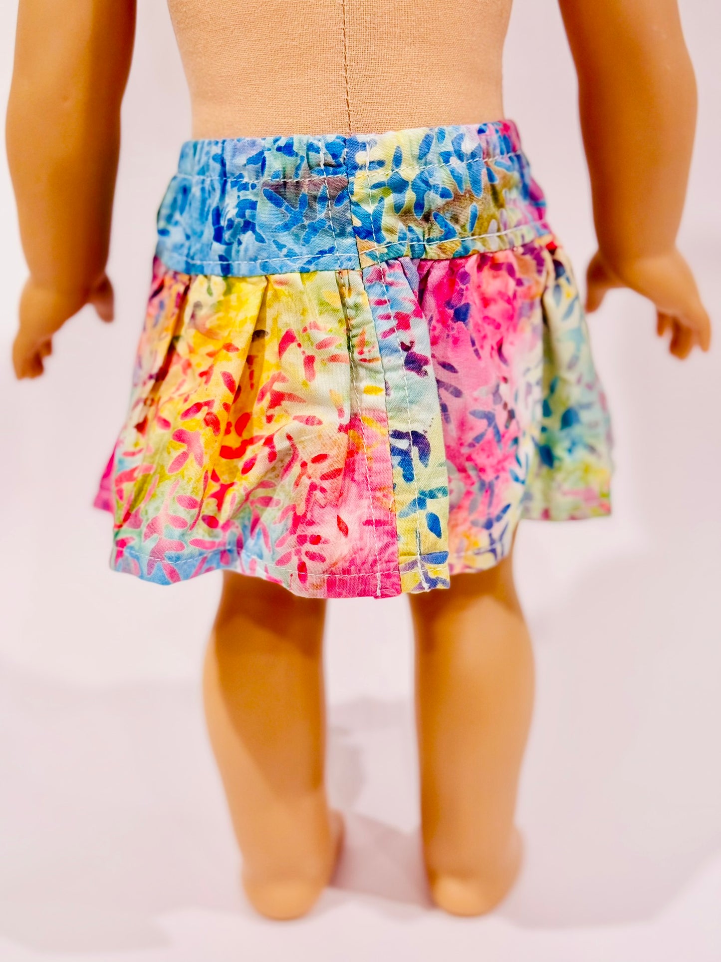 The Milky Wavy Skirt - Rainbow Leaves
