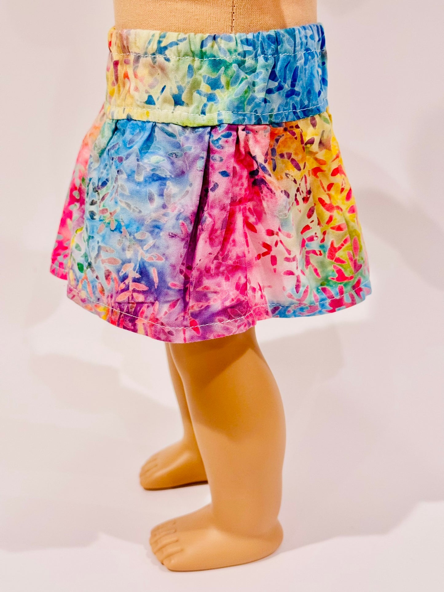 The Milky Wavy Skirt - Rainbow Leaves
