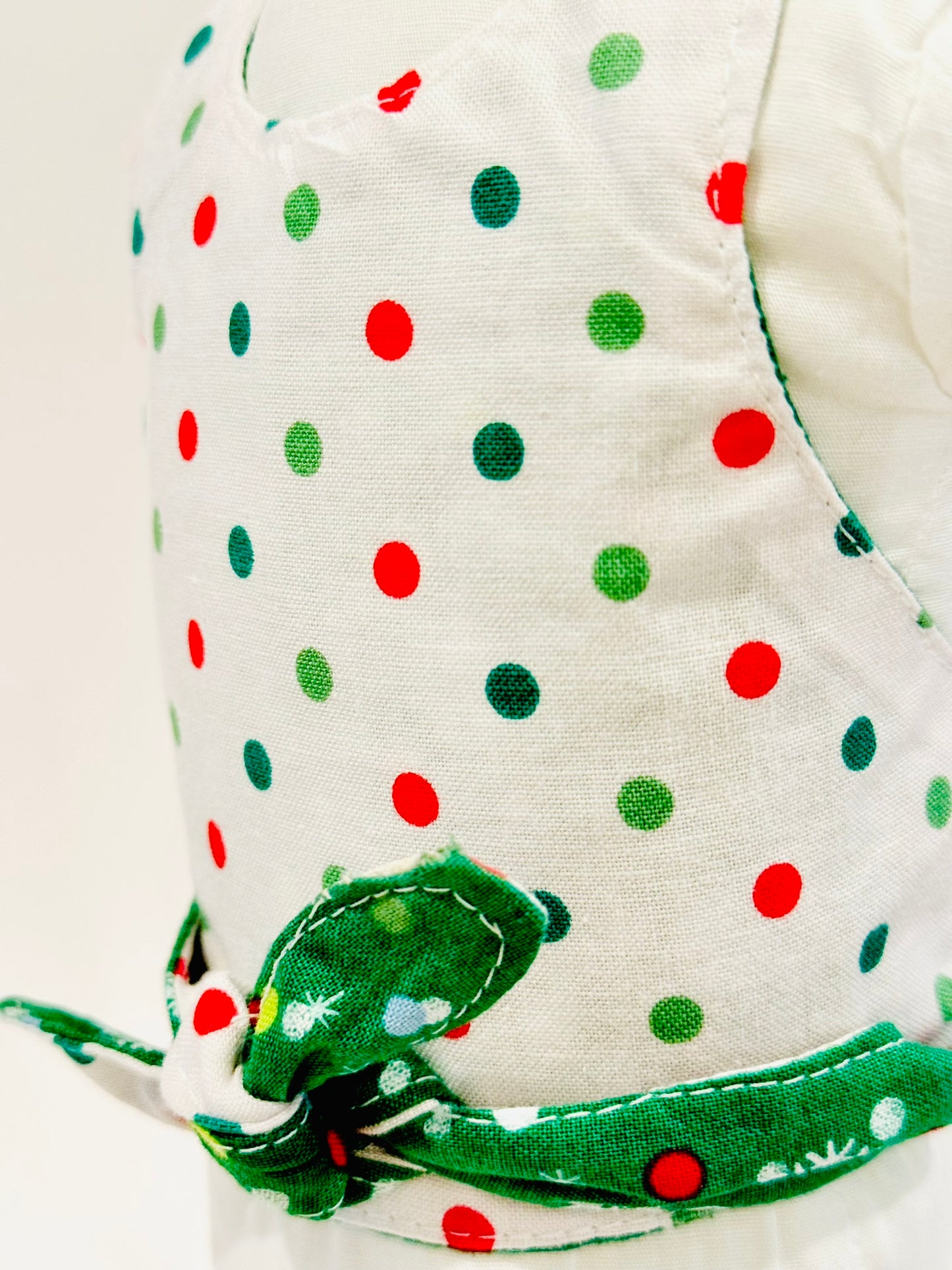 The Gemini Top - Mistletoe Mingle Holiday