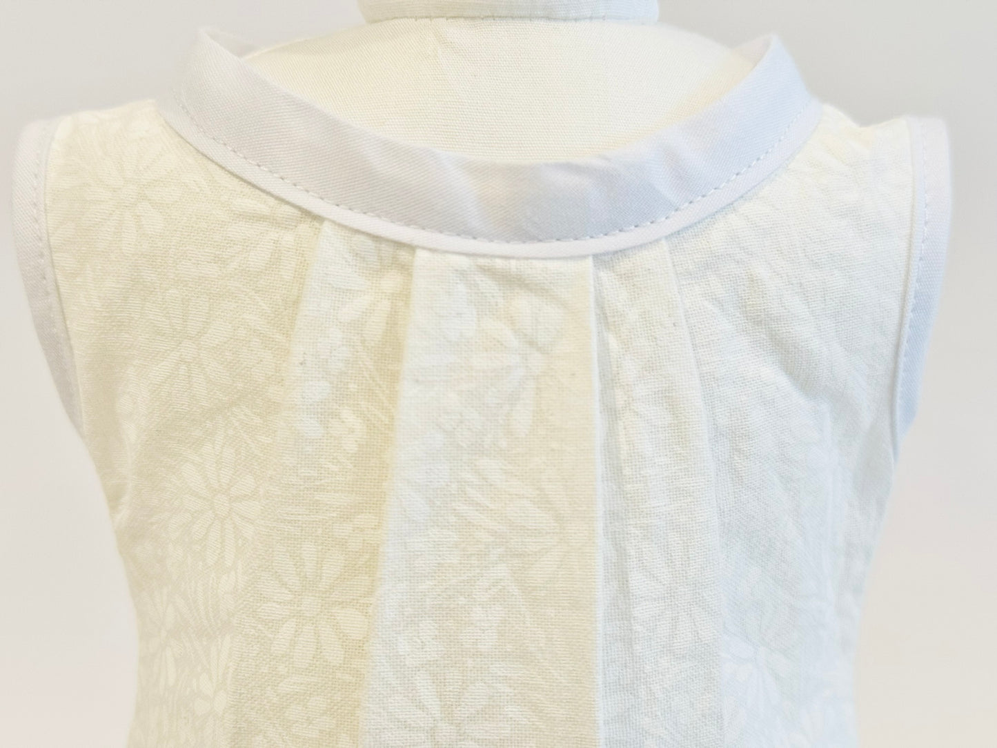 The Aloha Top - White Floral