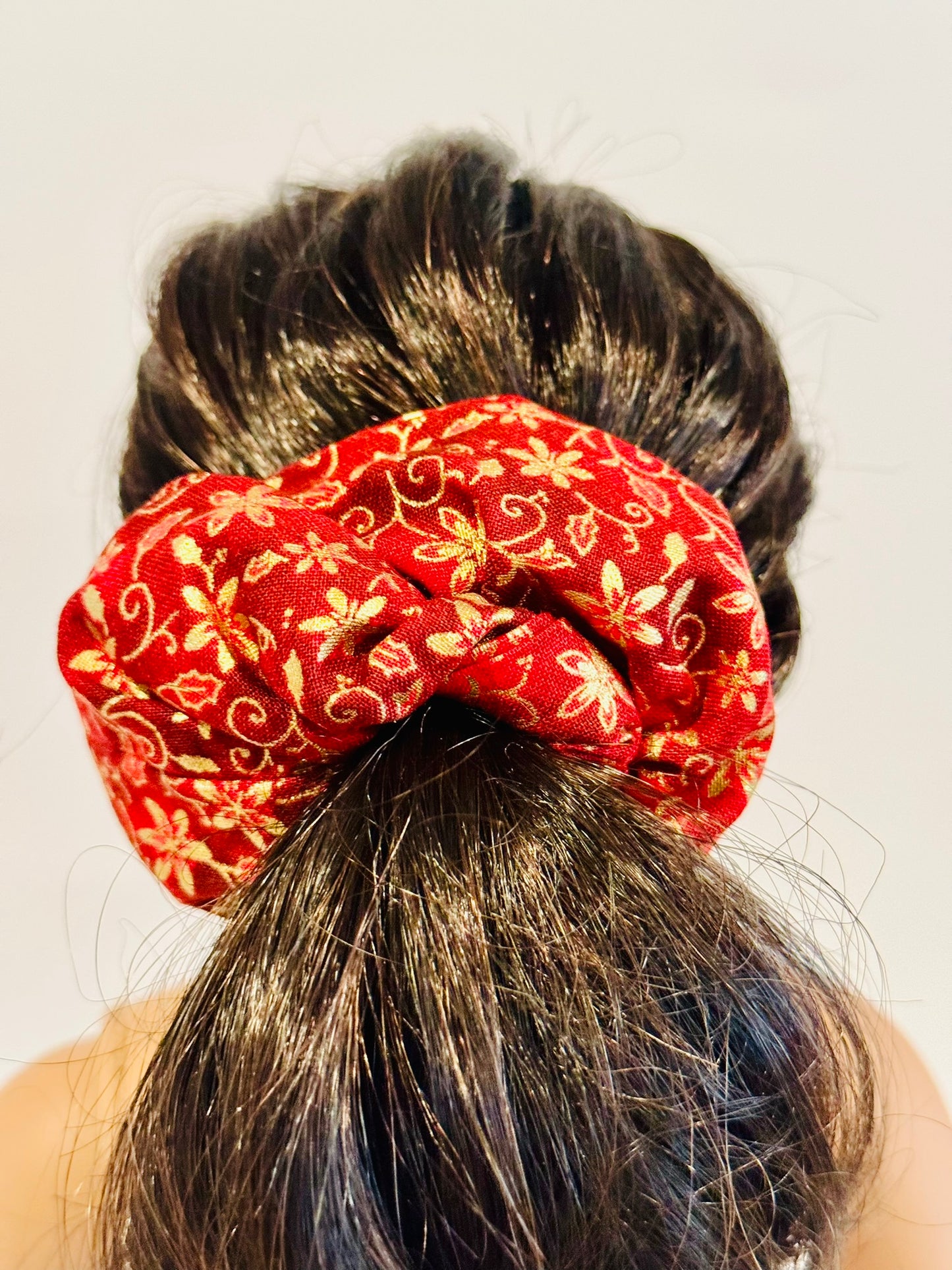 Giant Scrunchie - Holiday Red & Metallic Gold
