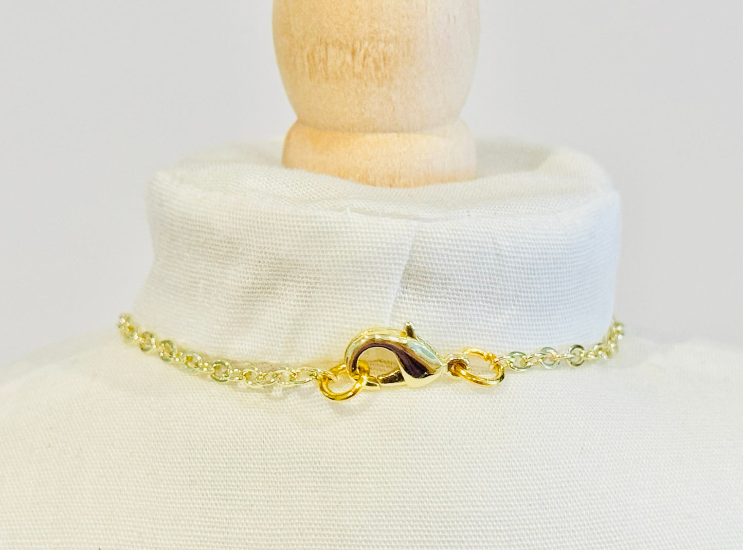 Single White Pearl Charm Necklace