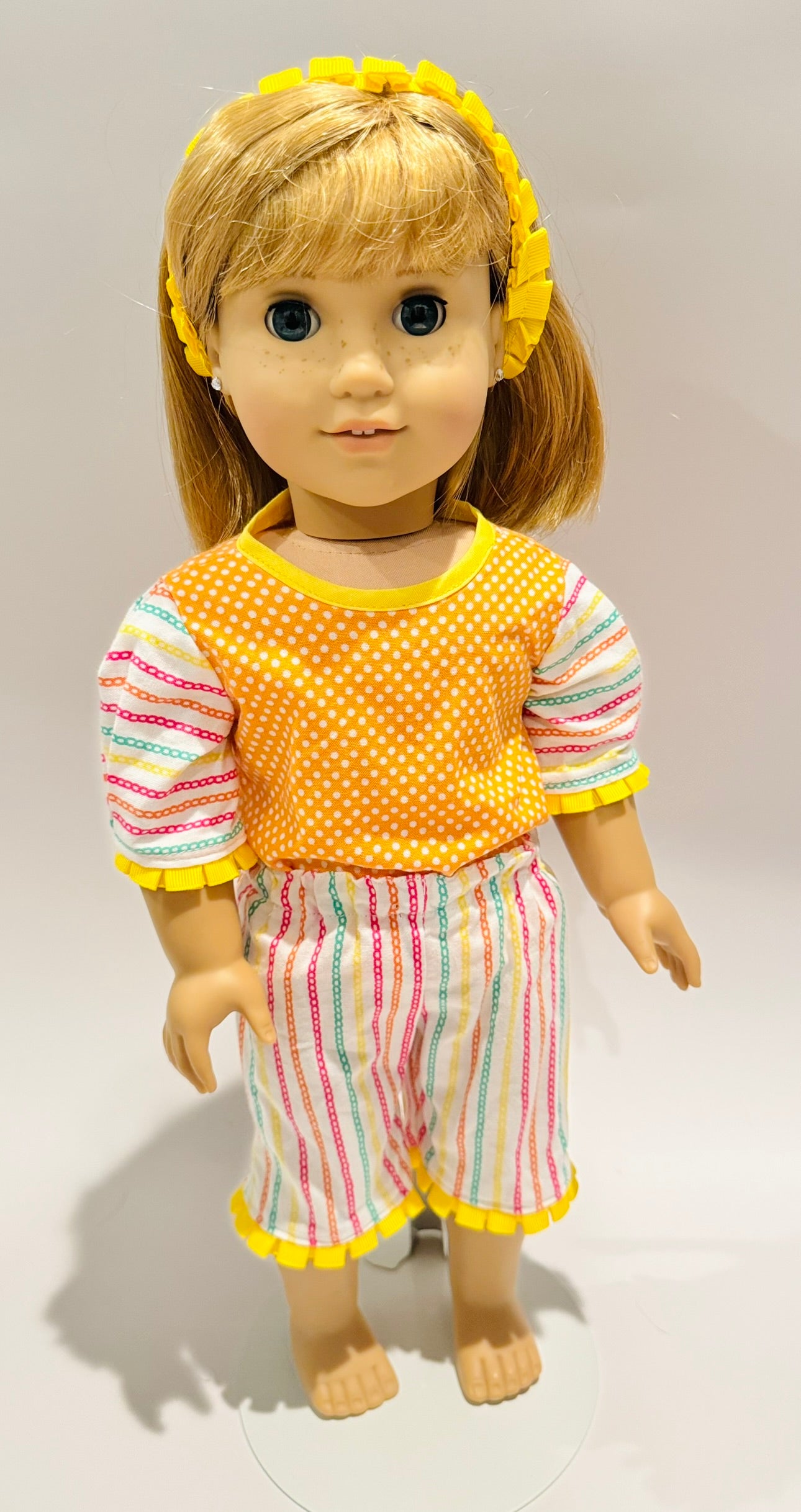 4-piece outfit made by Kathleen Saviak: colorful citrus and pleated ribbon