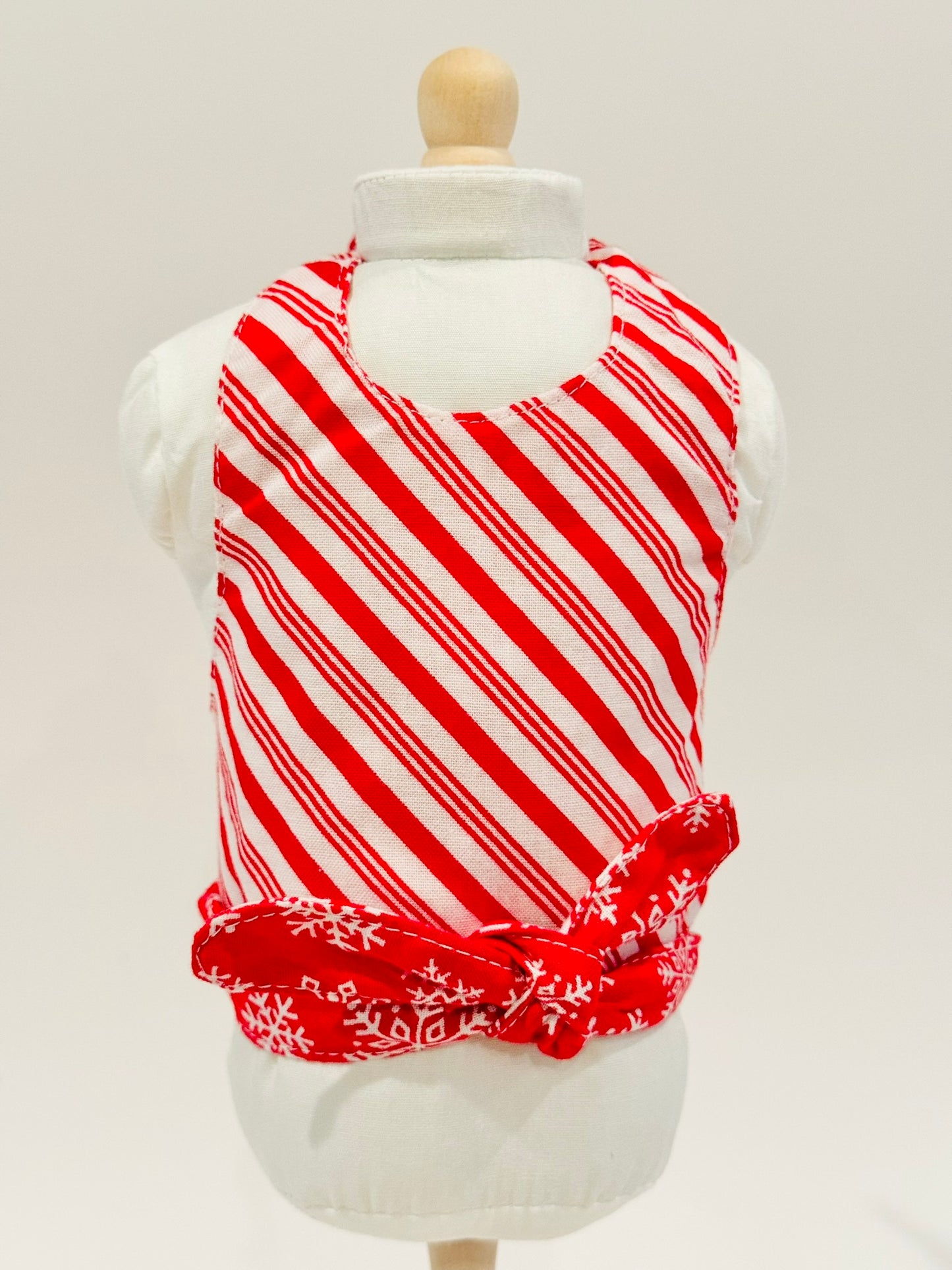 The Gemini Top - Peppermint Flurry Holiday