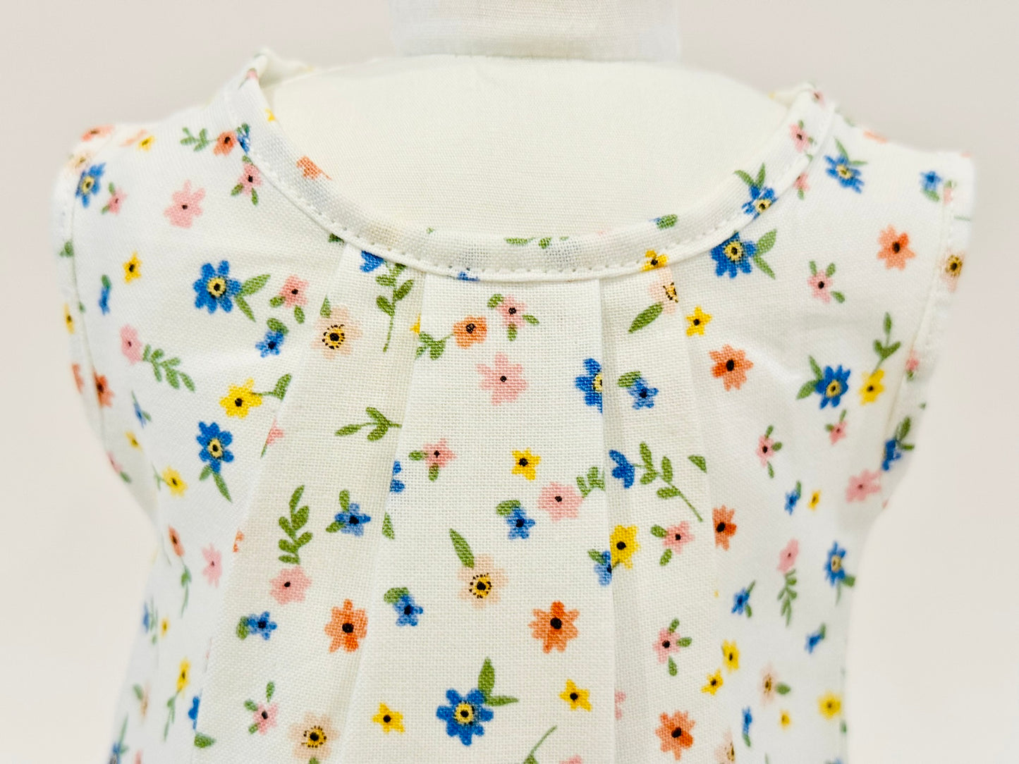 The Aloha Top - Pastel Flowers