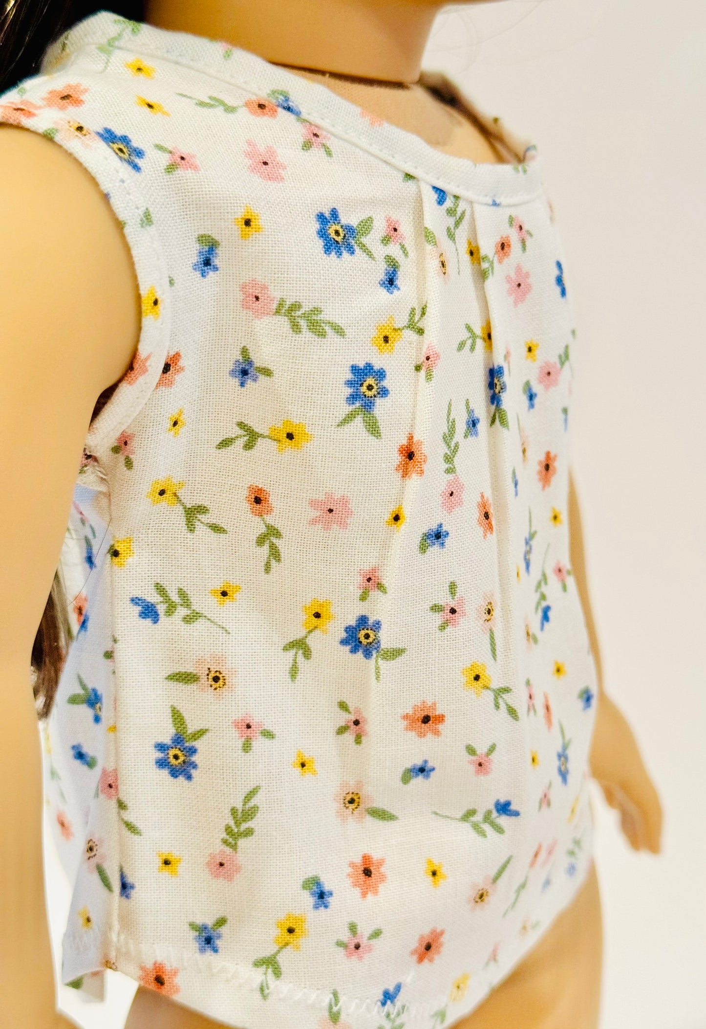 The Aloha Top - Pastel Flowers