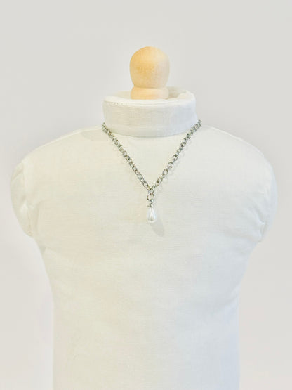 Single White Pearl Charm Necklace