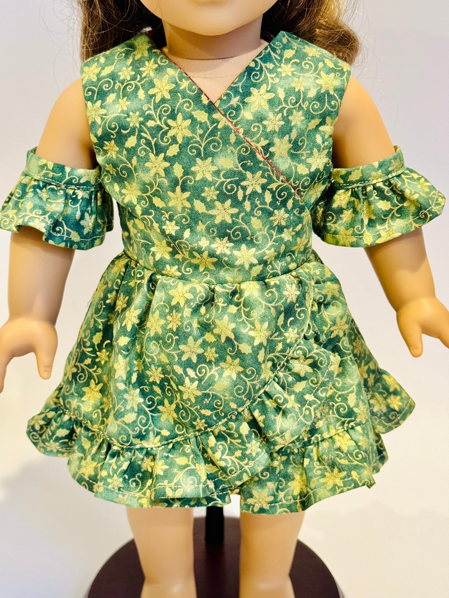 The Chrysomeda Dress - Holiday Green and Metallic Gold