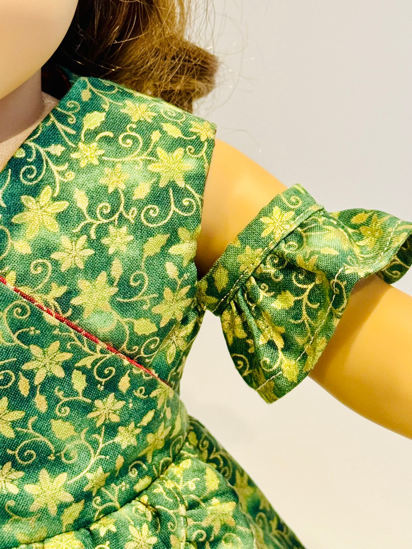 The Chrysomeda Dress - Holiday Green and Metallic Gold